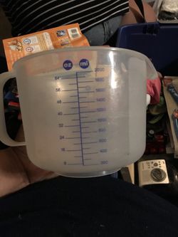 Measuring cup