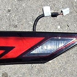 2020 2021 2022 2023 2024 2025 NISSAN SENTRA TRUNK LID LEFT DRIVER INNER LIGHT
