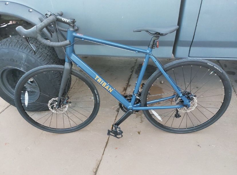 Triban RC 120 Road Bike