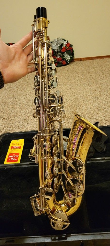 Saxophone (Bundy)