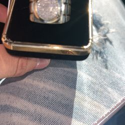 10k Gold Diamond Ring 