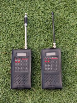 Vintage Uniden Bearcat BC 70XLT Pocket Scanners (Consecutive Serial Numbers) Cases & Accessories