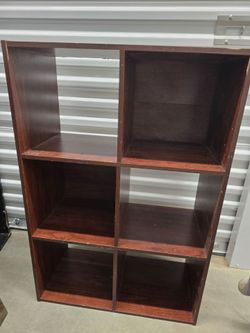 6 Cube Brown Shelf