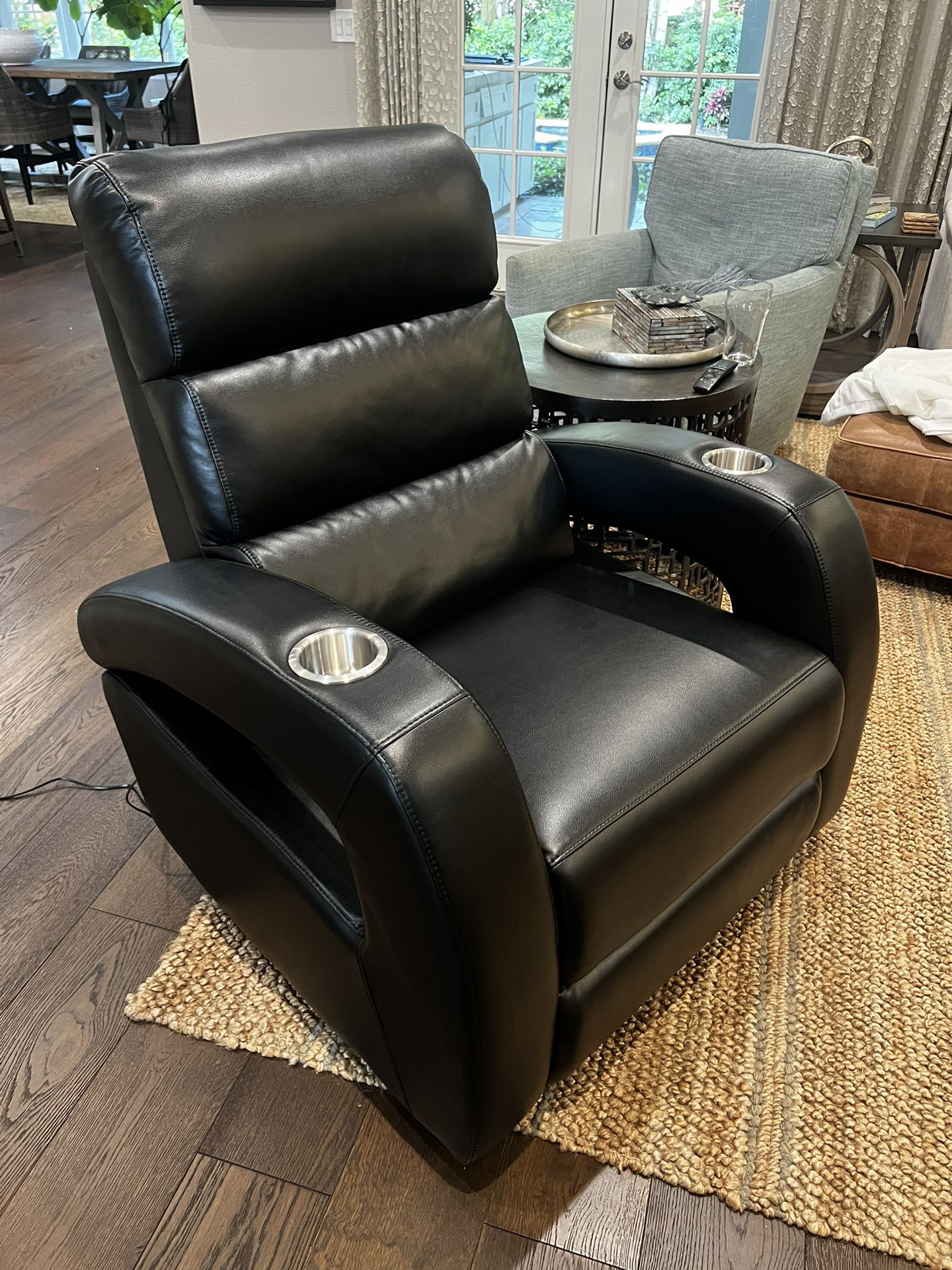 Auto Reclining Leather Chair