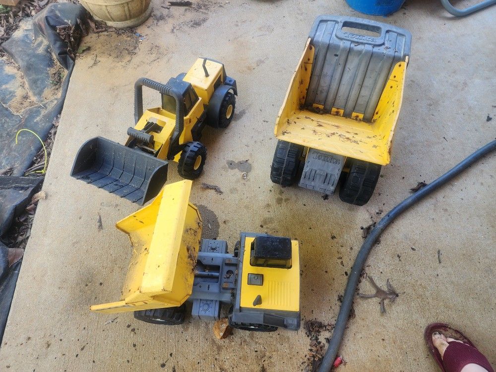 Metal Tonka Trucks