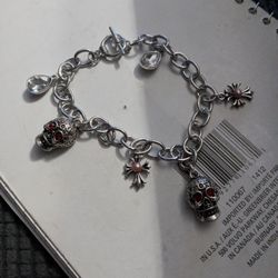 Skull Bracelet-->Horizon Area