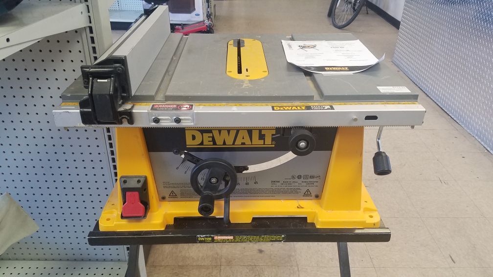 Dewalt DW744 10