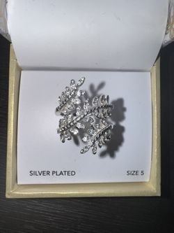 Silver Leaf Ring