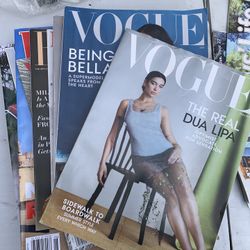 Magazines 