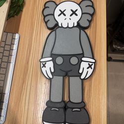  Kaws Wall Art