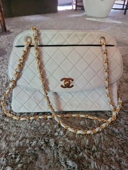 Authentic quilted cream caviar chanel handbag with gold hardware 2024