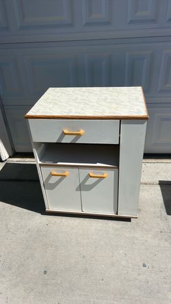 White cabinet