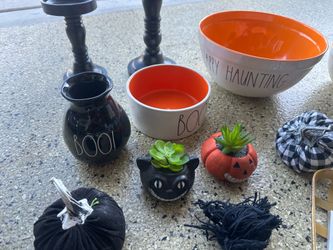 Halloween Rae Dunn