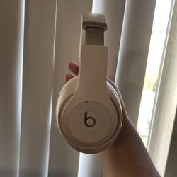 Beats Studio 3