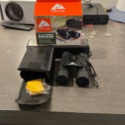 Binoculars 