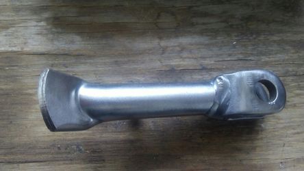 Doodlebug kickstand