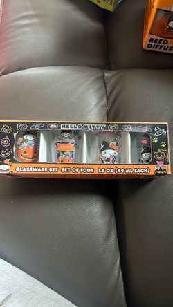 Hello Kitty Halloween shot glasses