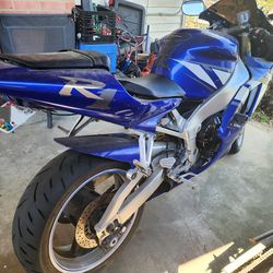 2001 Yamaha R1 For Sale. $4,000 OBO
