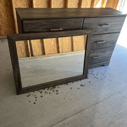 Dresser And Mirror 