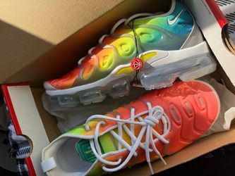 Rainbow Vapor Max Size 11.5 (never worn)