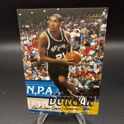 Tim Duncan 1997-98 Fleer Rookie Card