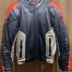 Arlen Less Race Suit And Leather Jackets 