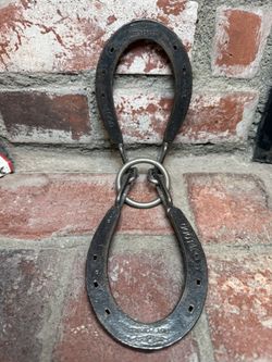 Vintage Diamond Classic Lucky HORSESHOE Set Chain With Loop Western Collectible