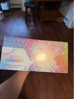 Scarlet and Violet Prismatic Evolutions Super-Premium Collection