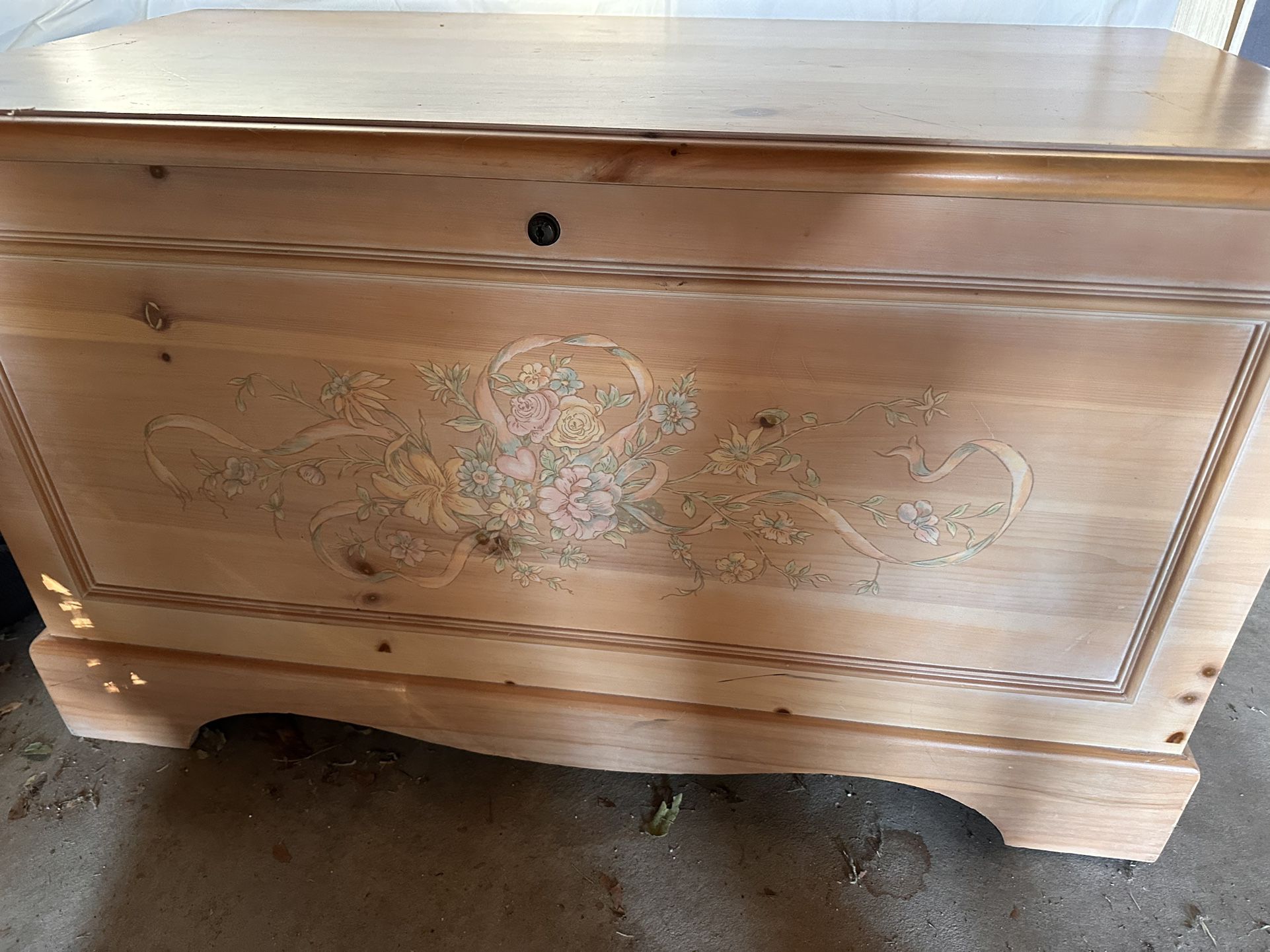 Beautiful Light Wood Chest W Floral Design 