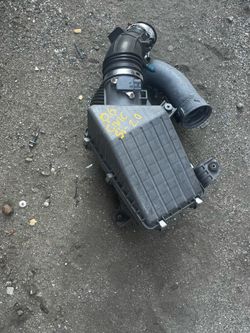 Air cleaner box for 2006 civic 2.0