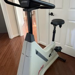 Excellent Exercise Bike - Portable & Reliable