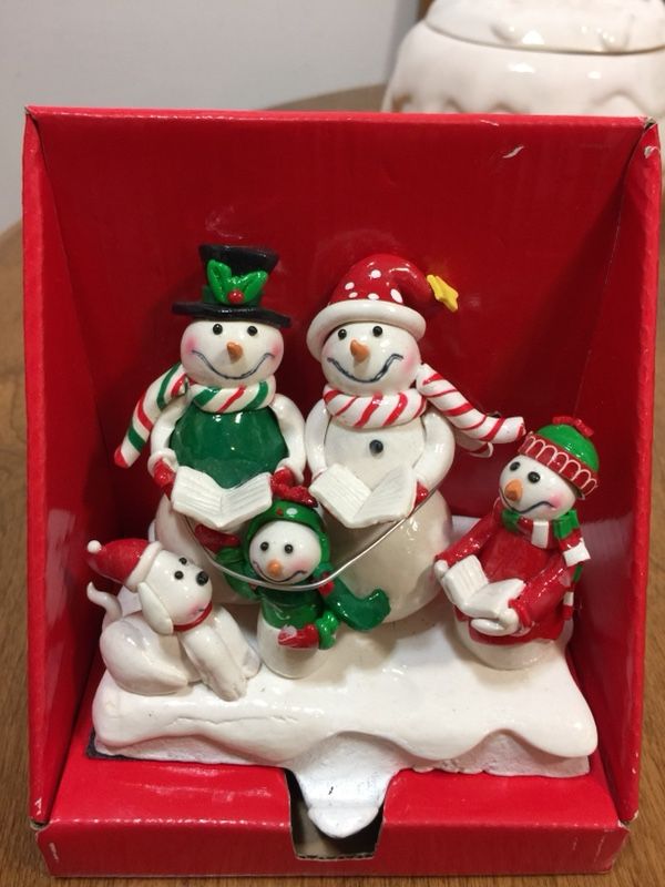 New in box Christmas mantle ornament hook hanger