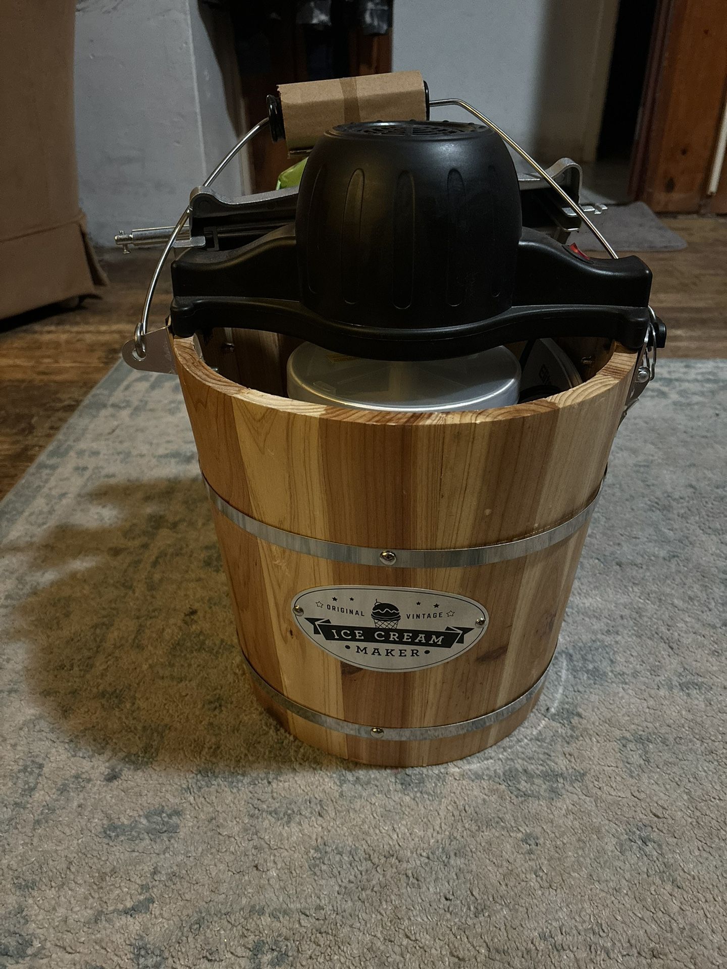Ice Cream Maker