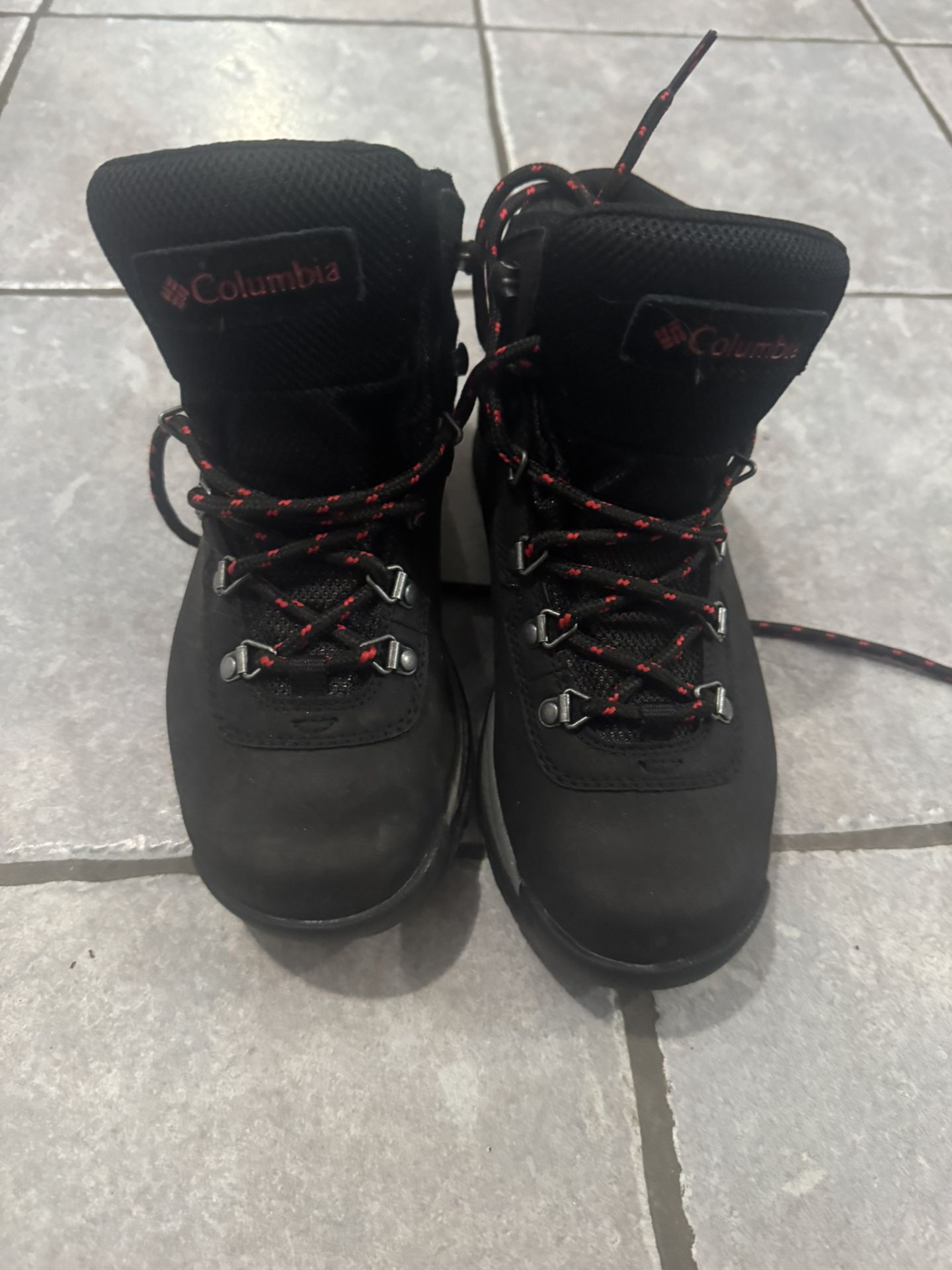 Colombia Women Hiking Boots