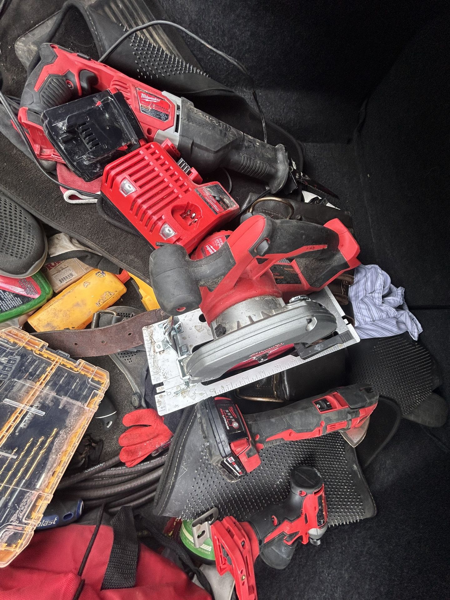 Milwaukee Tools