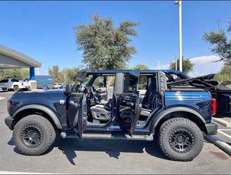 Ford Bronco 4-Door SUV