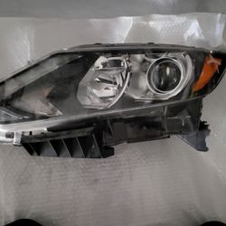 2017 2018 2019 Nissan Rogue Sport Headlight Part