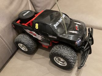 Vintage New Bright 6 Volt Ford F150 RC Truck