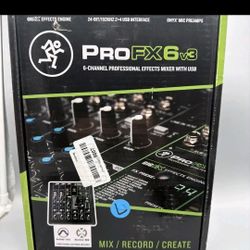Mackie PROFX6V3 DJ/BAND MIXER , SELAED BRAND NEW
