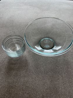 Pyrex Glass Bowl Set - 1 Large + 3 Small Bowls