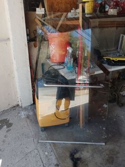 Shower door I have everything very good condition