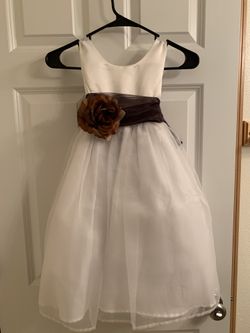 Flower girl dress size 3