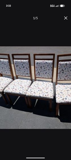 Doggie print wood heavy chairs dining table set 4 nice