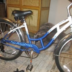 Schwinn Beach Cruiser With Gears 7 Speed