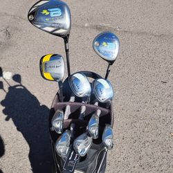 Golf Clubs! Women's Complete Set! Nike & TaylorMade!