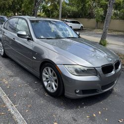 BMW 328i 2011