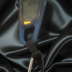 Vintage L.L.Bean Explorer handheld altimeter, compass, and barometer.w