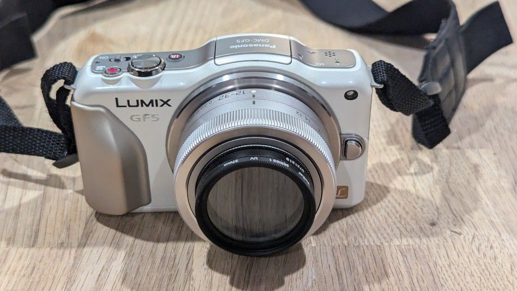 Panasonic Lumix GF5 With 12-32mm Lens