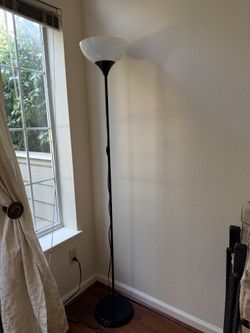 Black Torchiere Floor Lamp – Slim, Modern & Bright