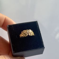 14K Solid Gold Ring/Anillo de Oro Sólido 14K